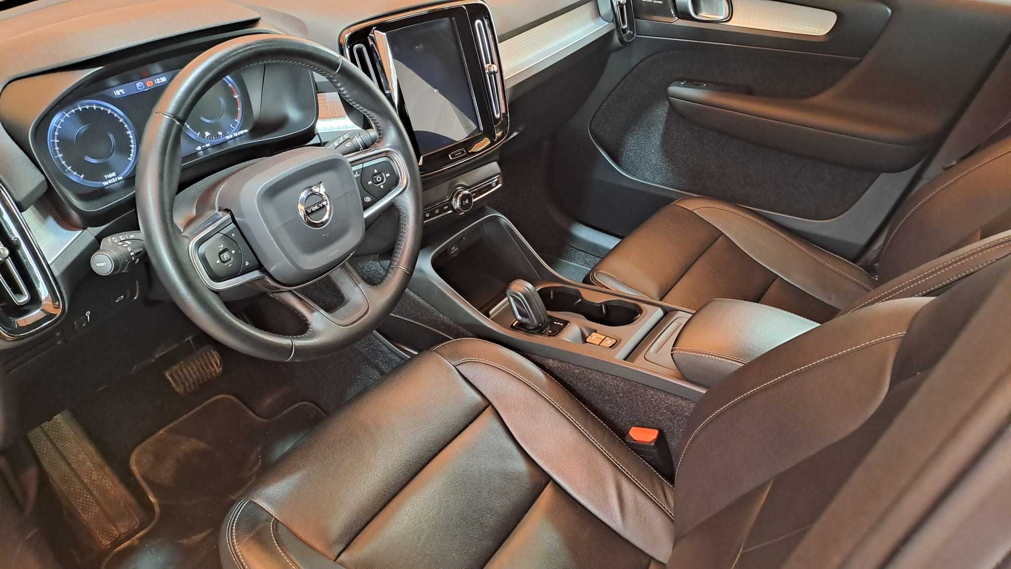 Volvo XC40