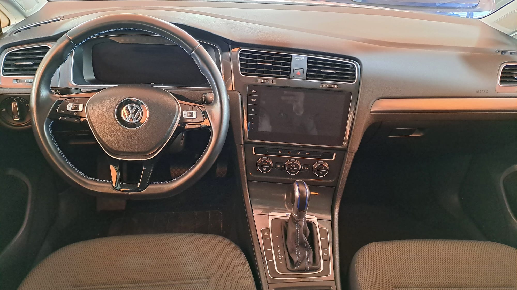 Volkswagen Golf Eléctrico