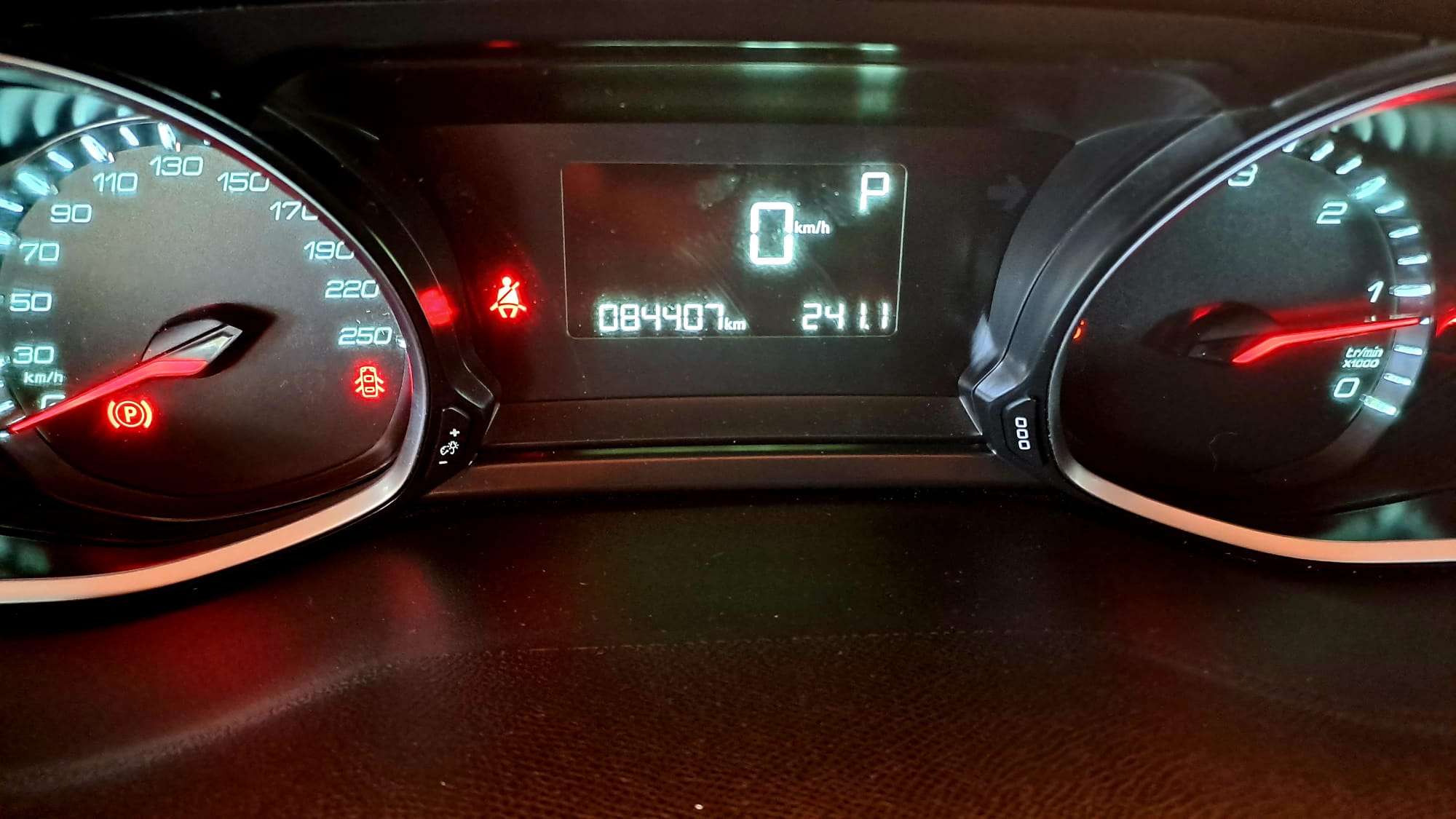 PEUGEOT 308 HDi 130 CV AUT