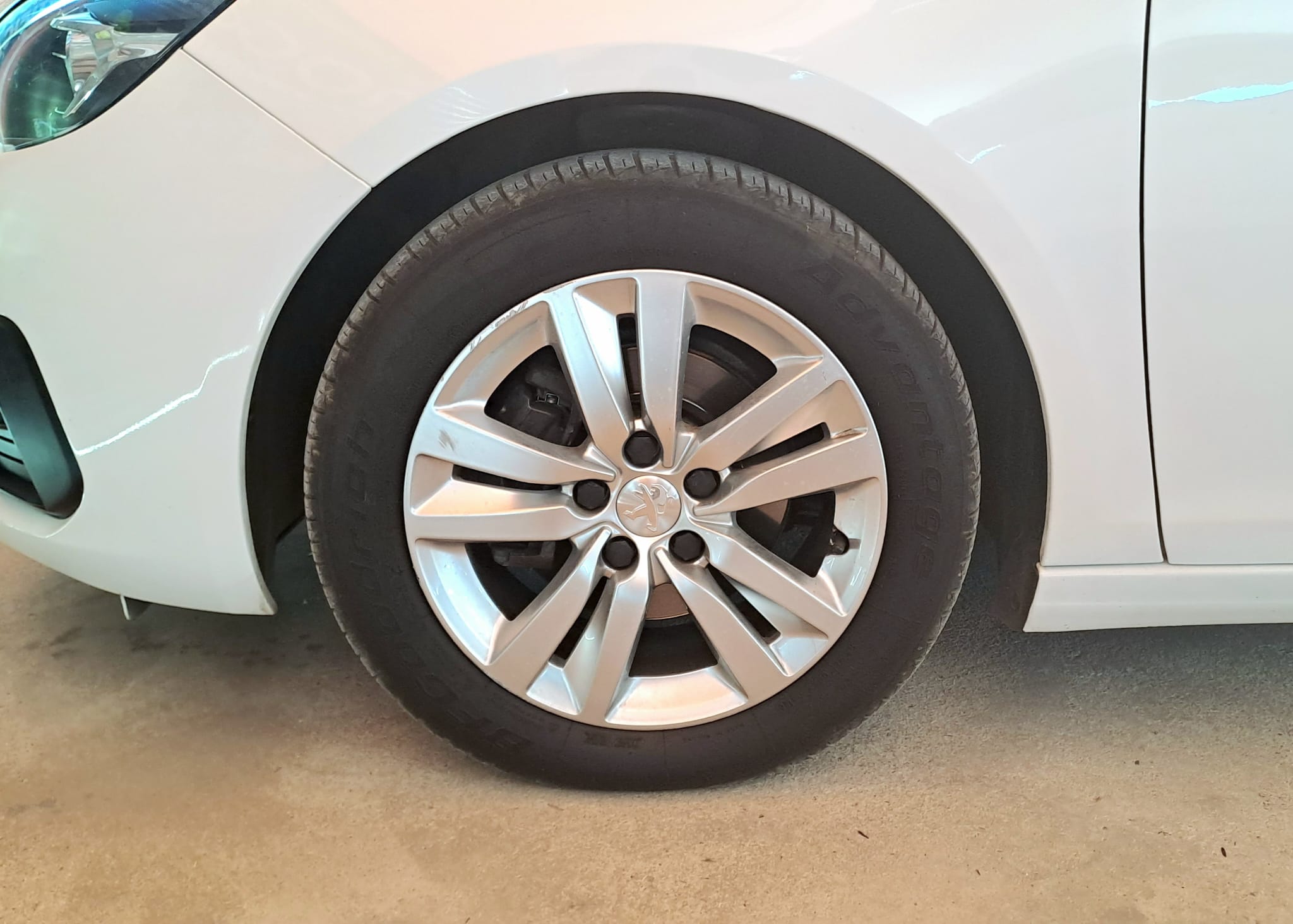 PEUGEOT 308 HDi 130 CV AUT