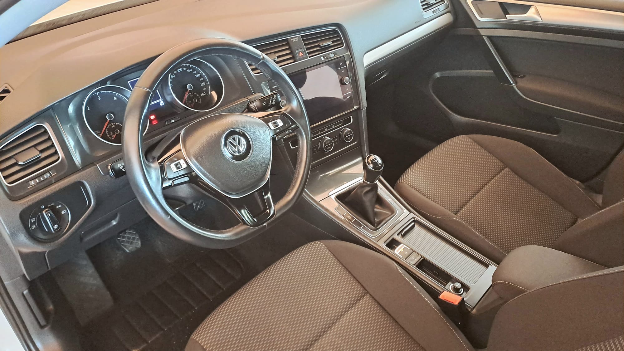 VOLKSWAGEN GOLF 115 CV