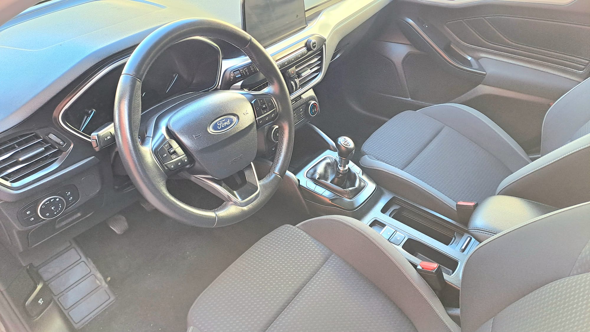 FORD FOCUS 1.5 TDDi