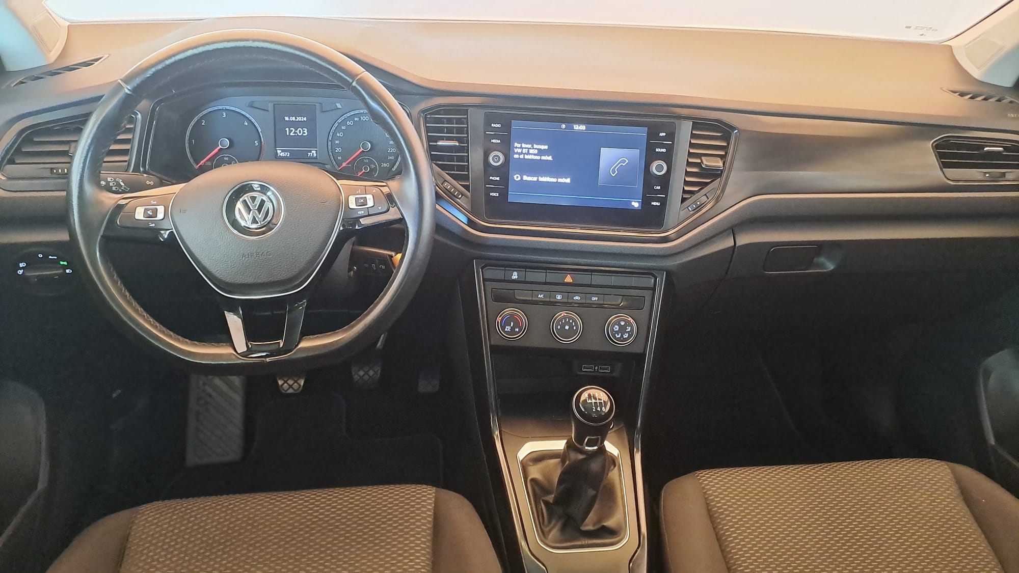 VOLKSWAGEN T-ROC DIESEL