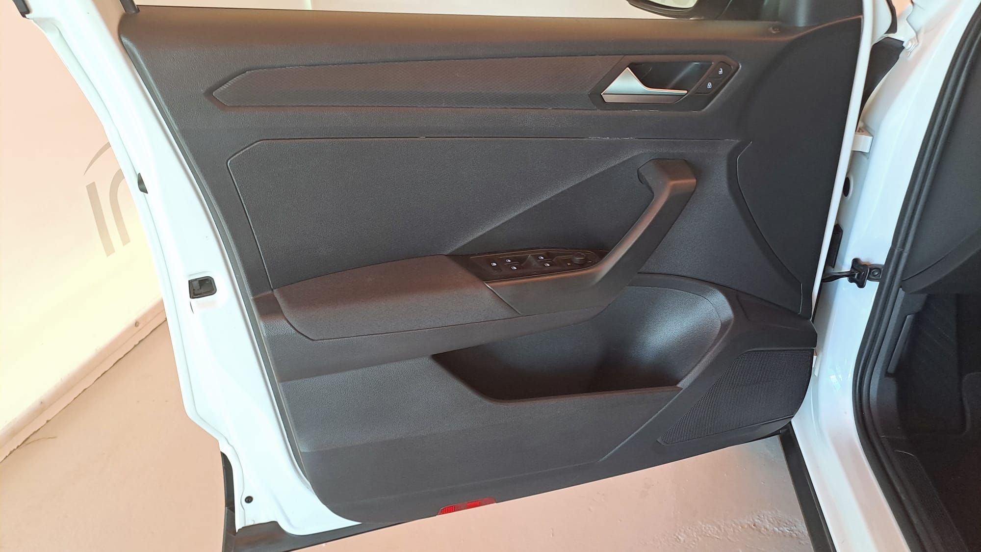 VOLKSWAGEN T-ROC DIESEL