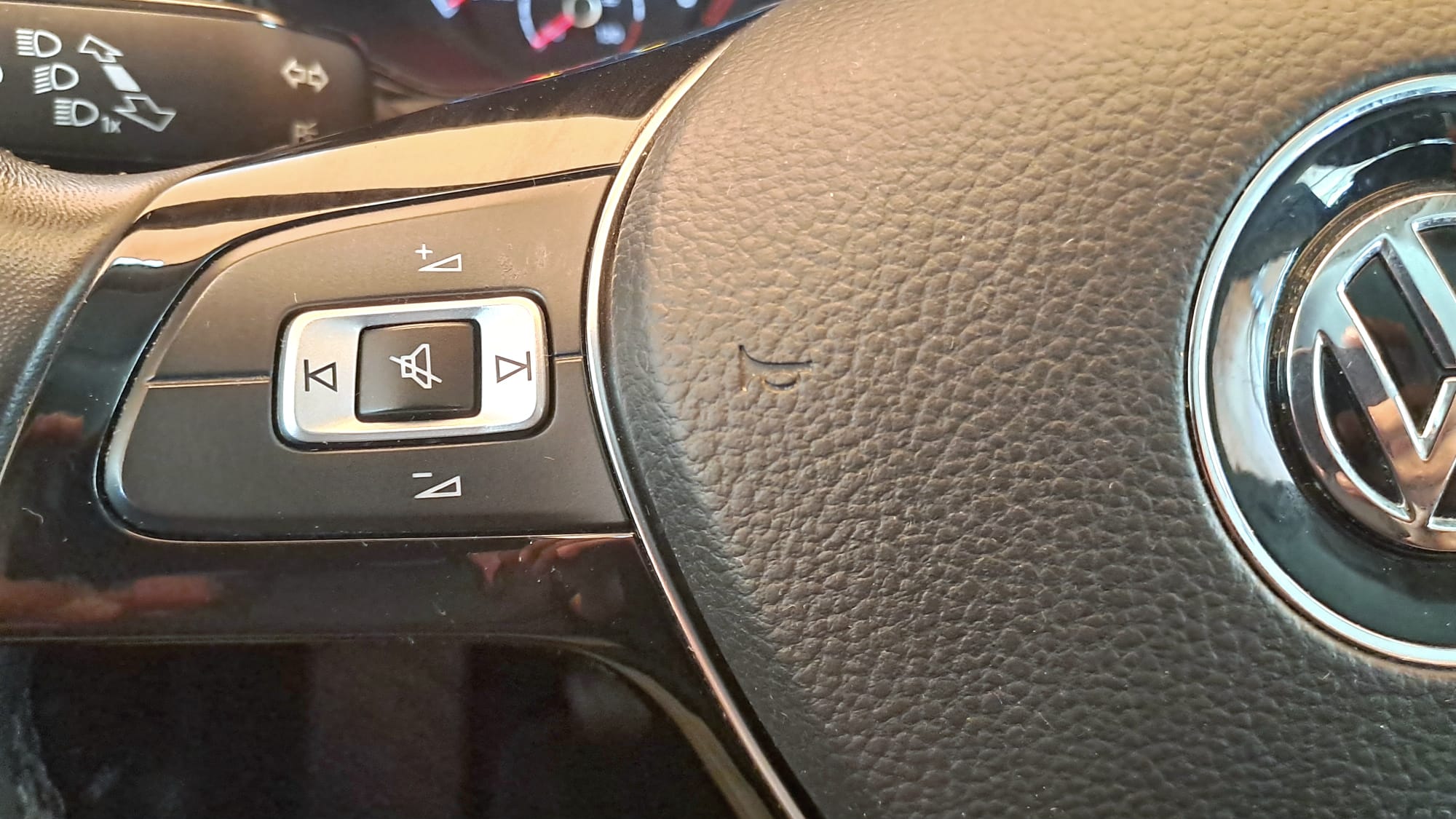 VOLKSWAGEN T-ROC DIESEL