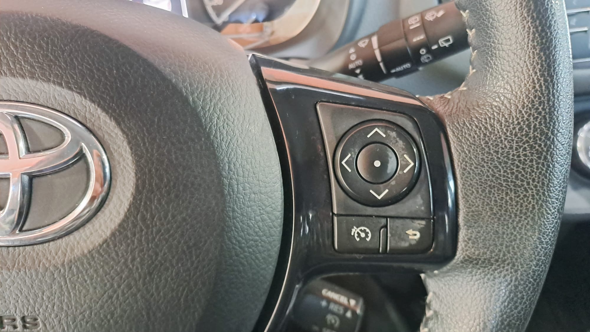 TOYOTA YARIS 1.0 ACTIVE 70 CV