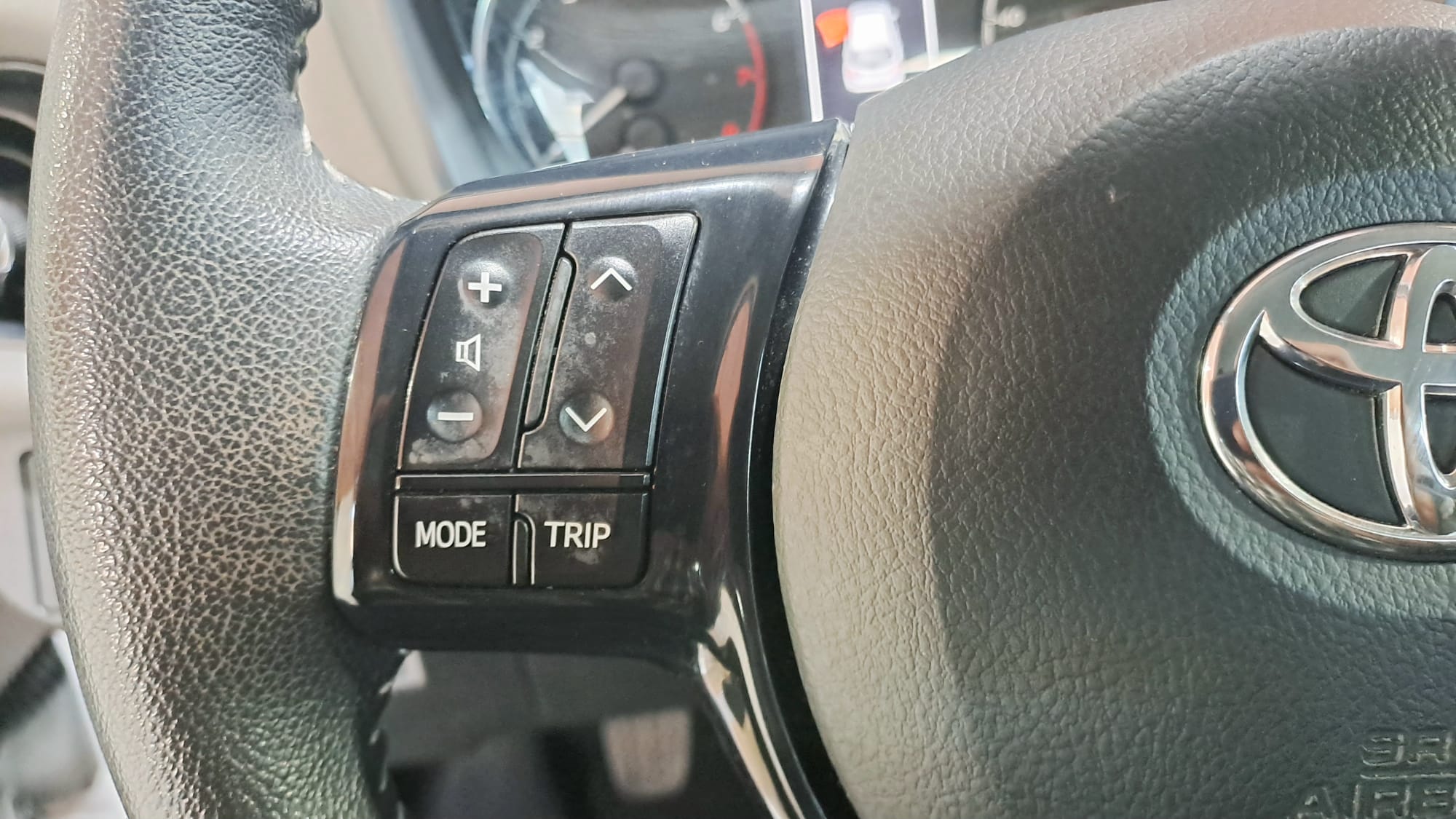 TOYOTA YARIS 1.0 ACTIVE 70 CV