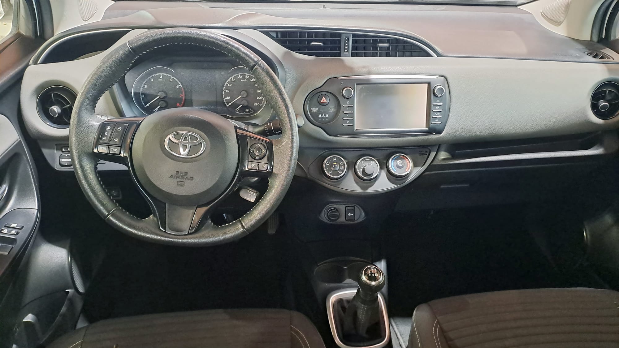 TOYOTA YARIS 1.0 ACTIVE 70 CV