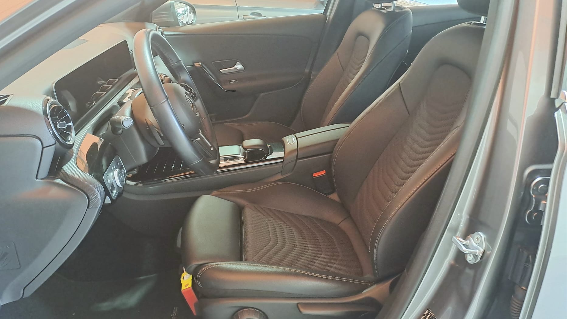 MERCEDES A180D AUT