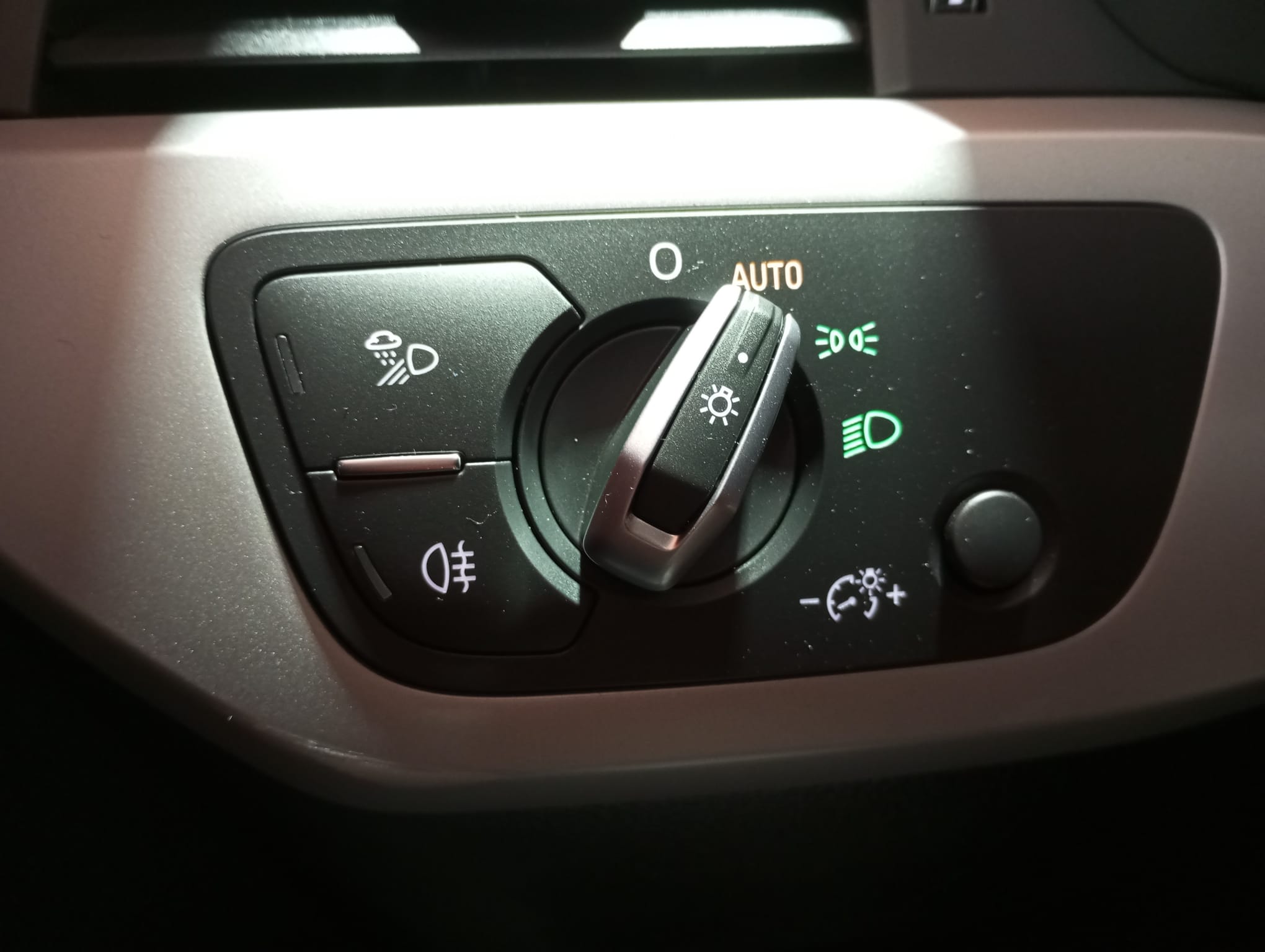 AUDI A4 AVANT 2.0 TDI DIESEL – Hibridos (HEV)