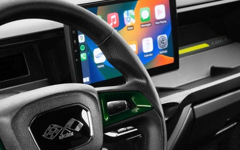 ¿Por qué elegir un coche sin carnet puede ser tu mejor decisión para moverte con libertad este verano?
