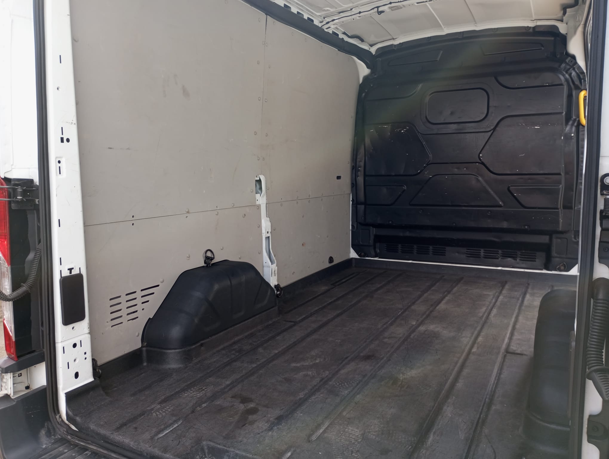 FORD TRANSIT FURGON L2 H2