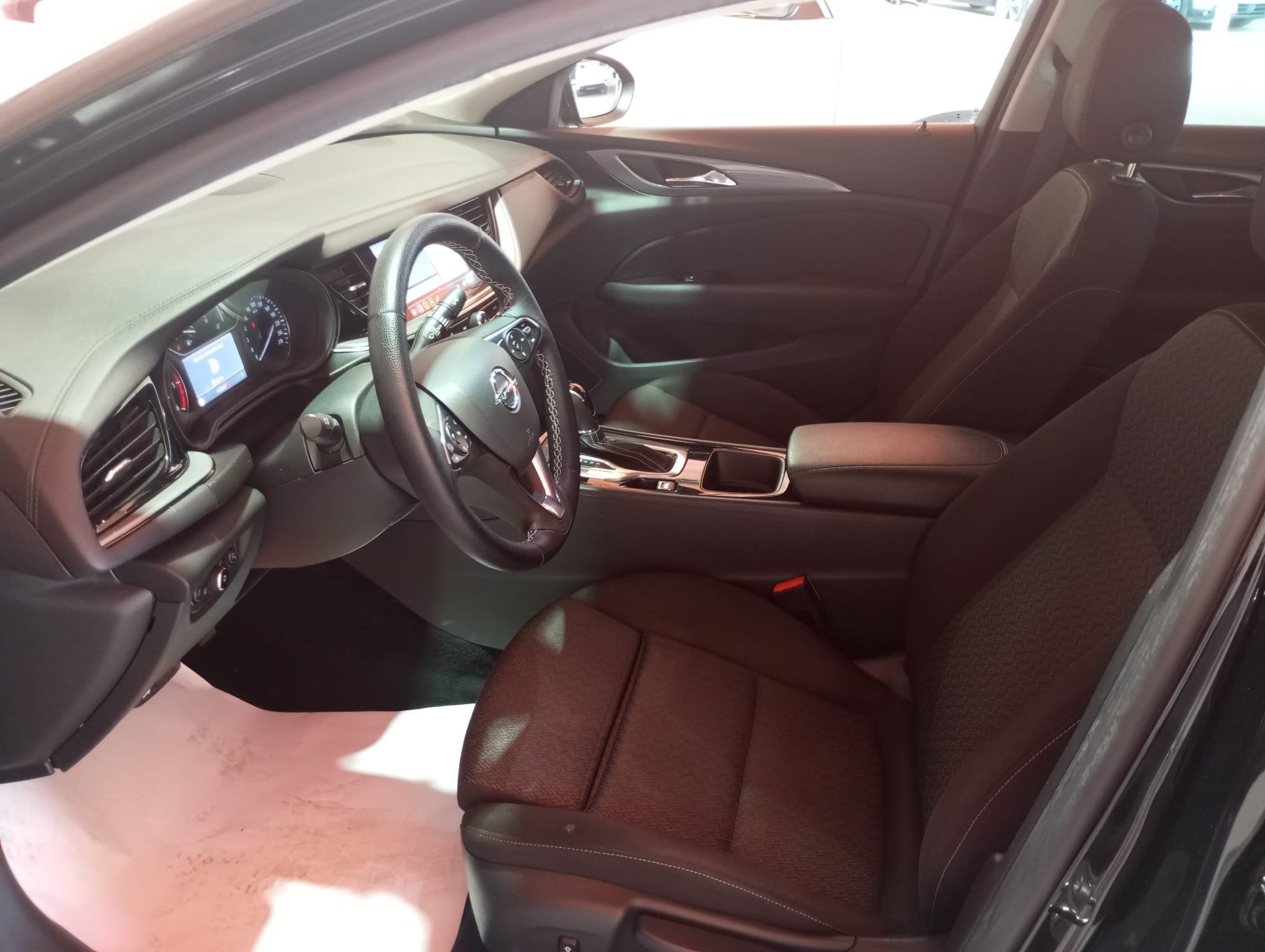 INSIGNIA AUTOMATICO TDI 136 CV