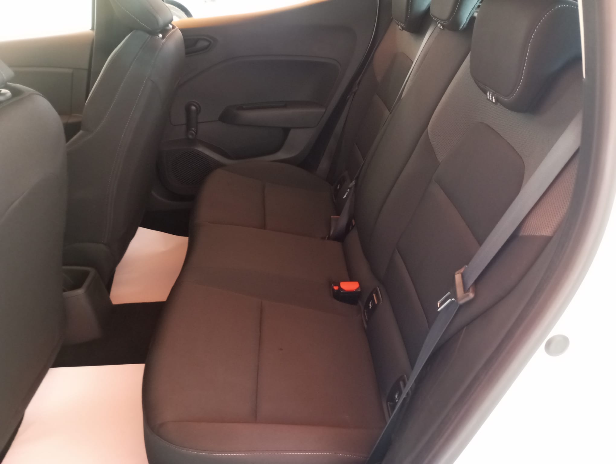 RENAULT CLIO BUSINESS GASOLINA