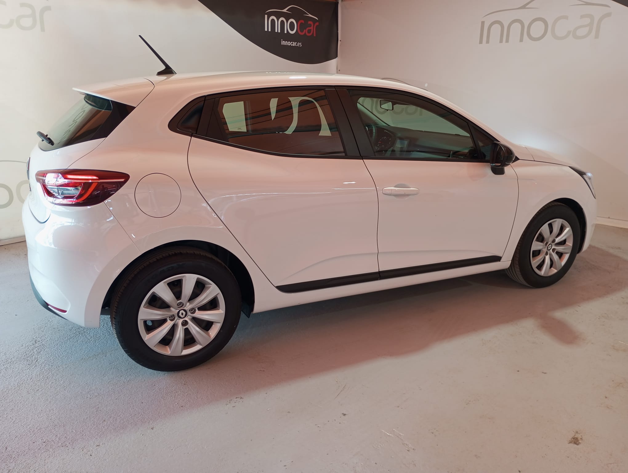 RENAULT CLIO BUSINESS GASOLINA