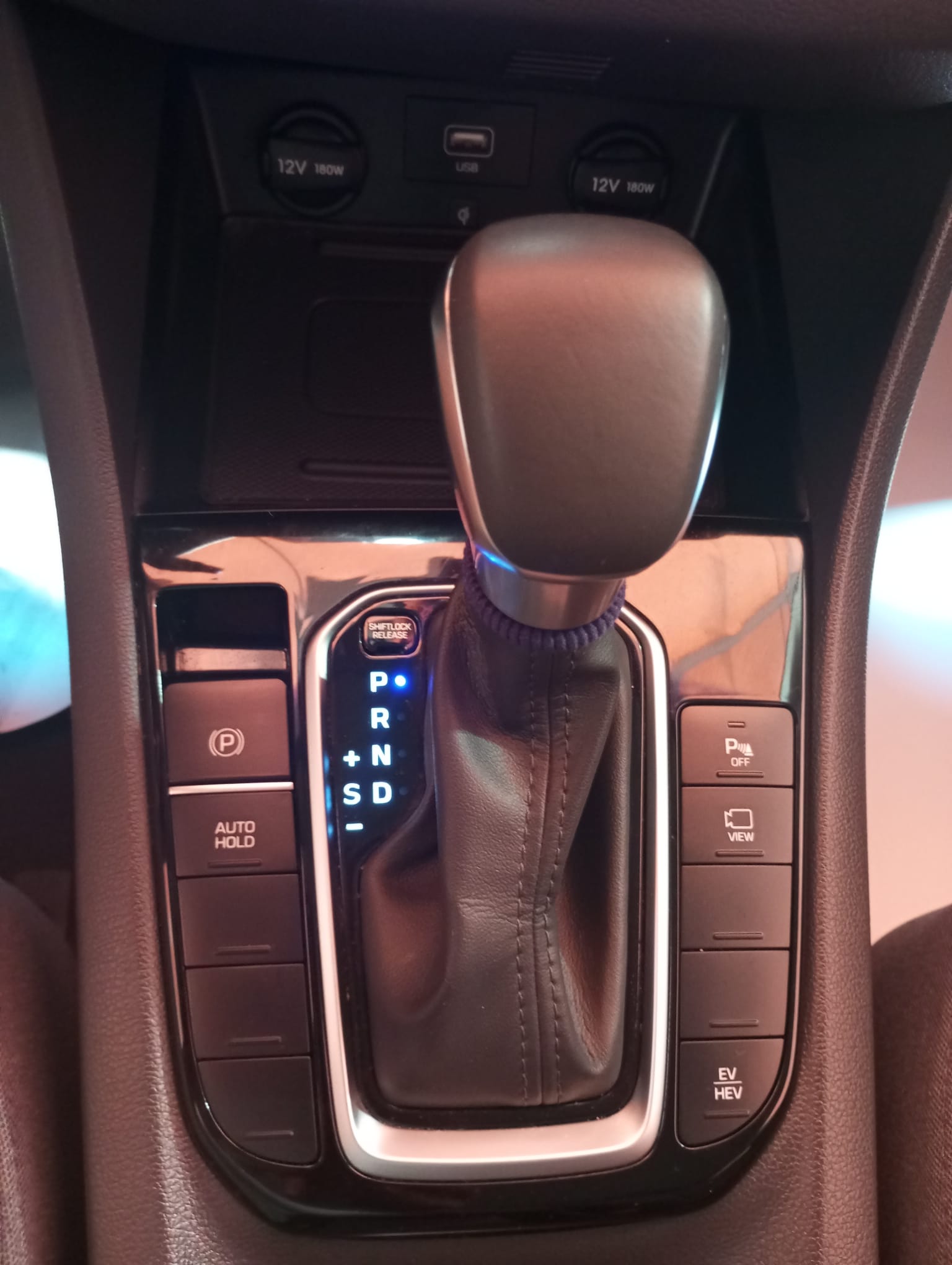 HYUNDAI IONIQ HIBRIDO ETIQUETA 0