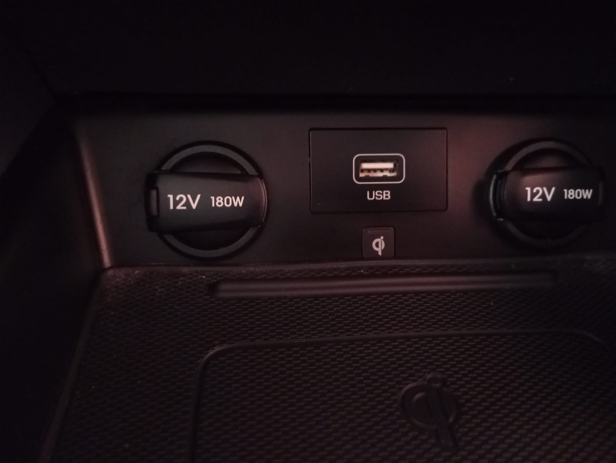 HYUNDAI IONIQ HIBRIDO ETIQUETA 0