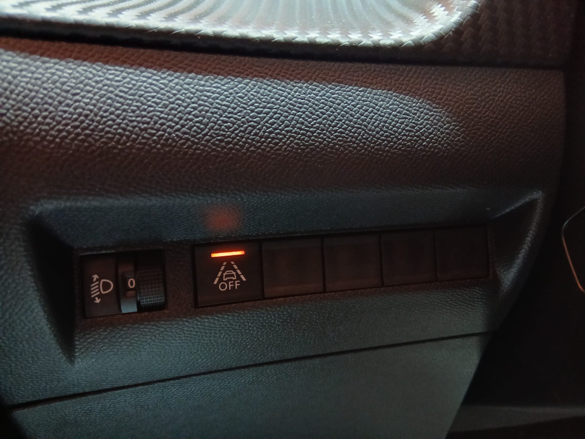 PEUGEOT 2008  HDI ALLURE PACK