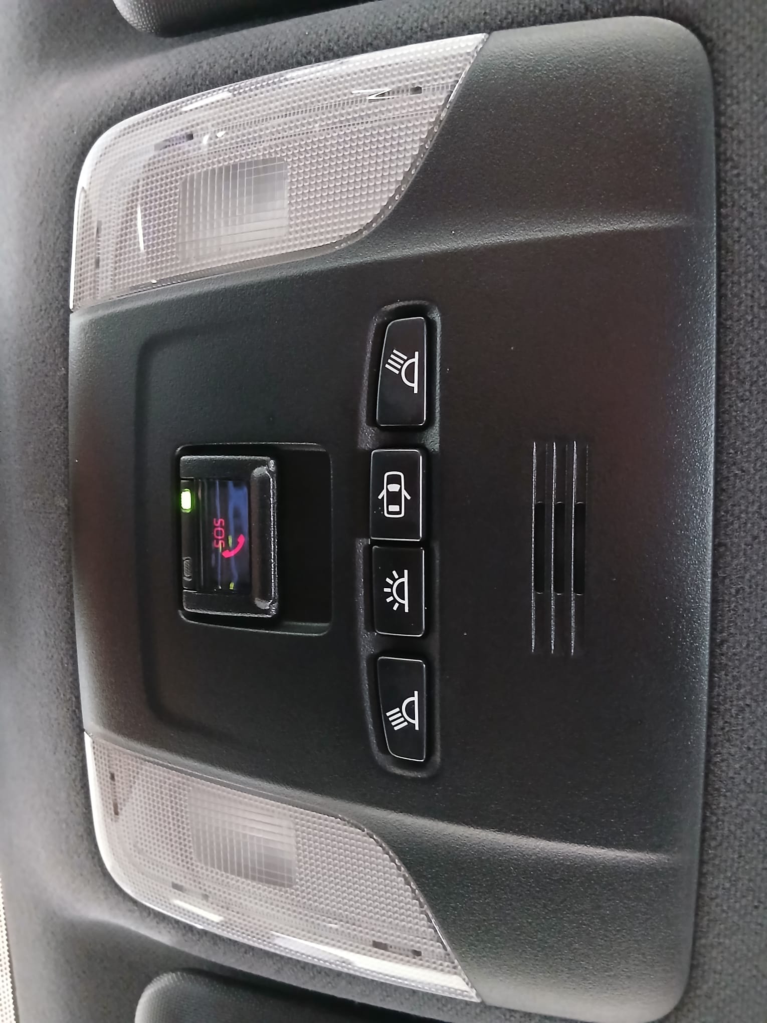 TOTOTA COROLLA 1.8 HIBRIDO