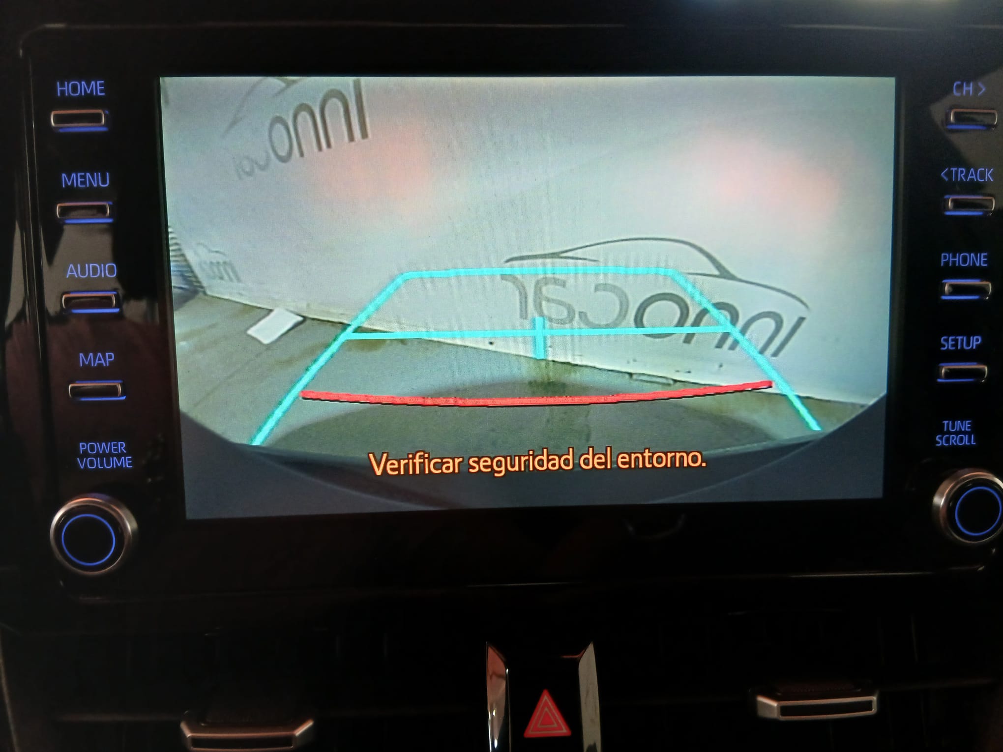 TOTOTA COROLLA 1.8 HIBRIDO