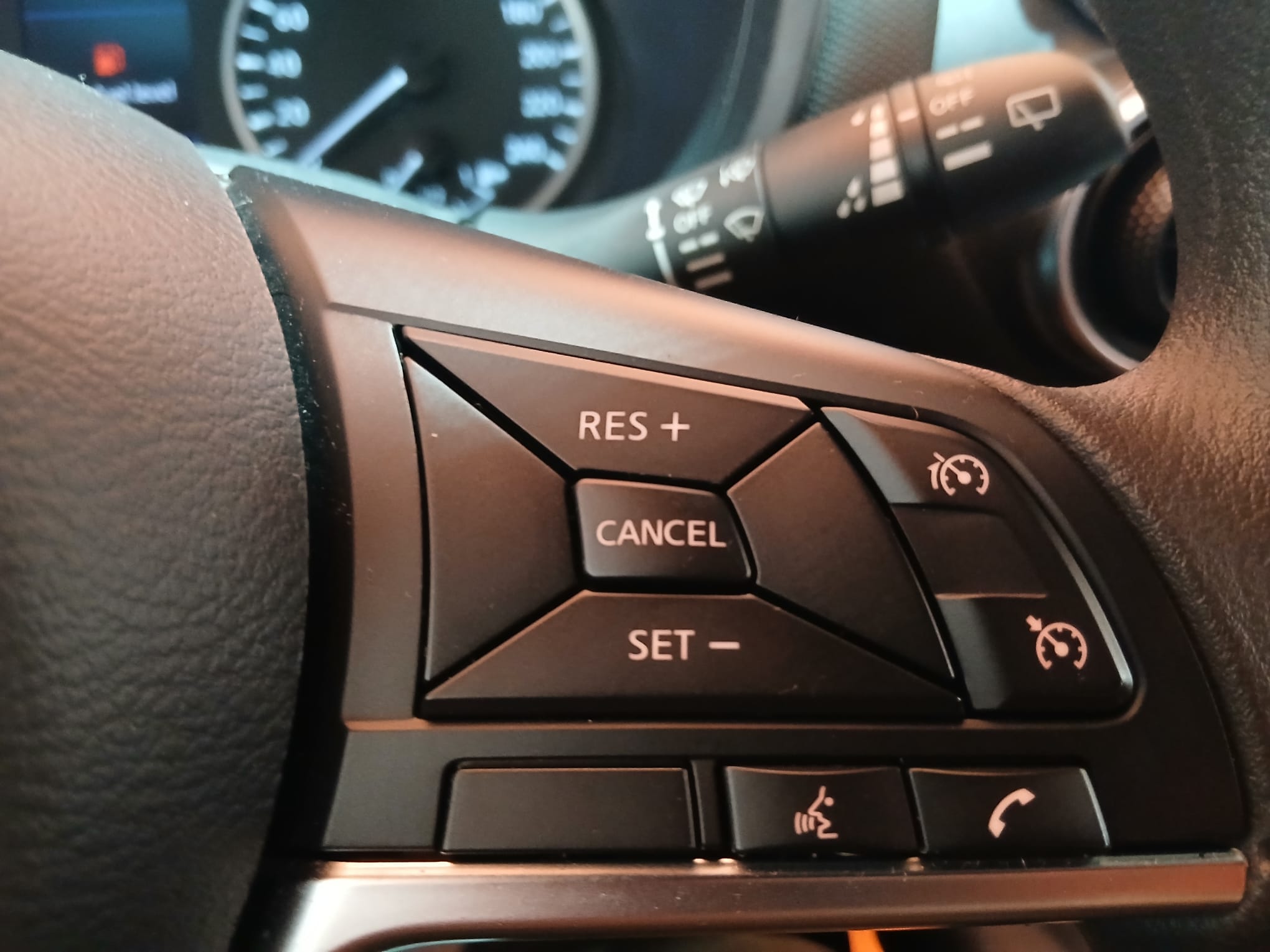 NISSAN JUKE 2019 CROSSOVER