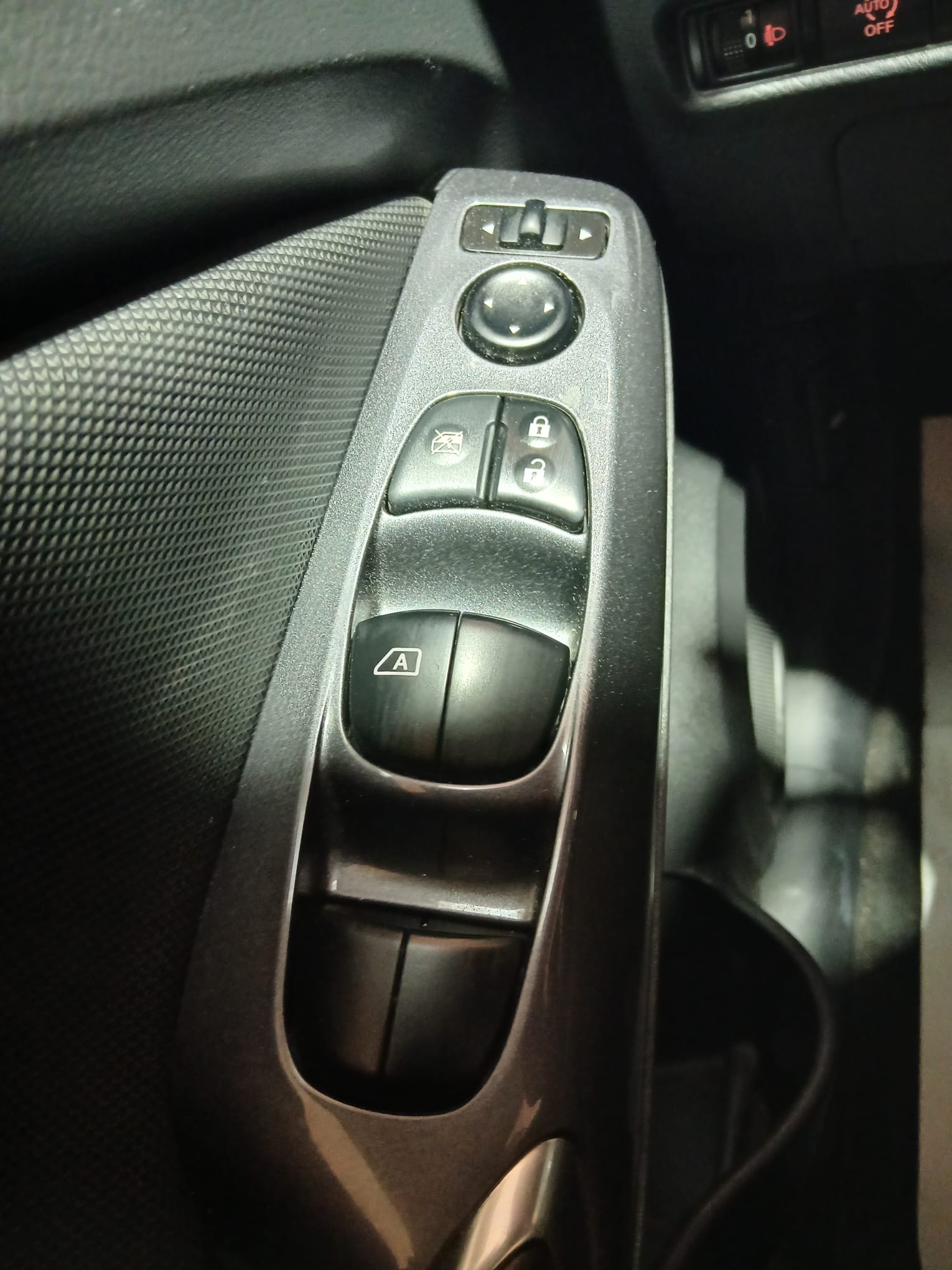 NISSAN JUKE 1.0 GASOLINA 115 CV