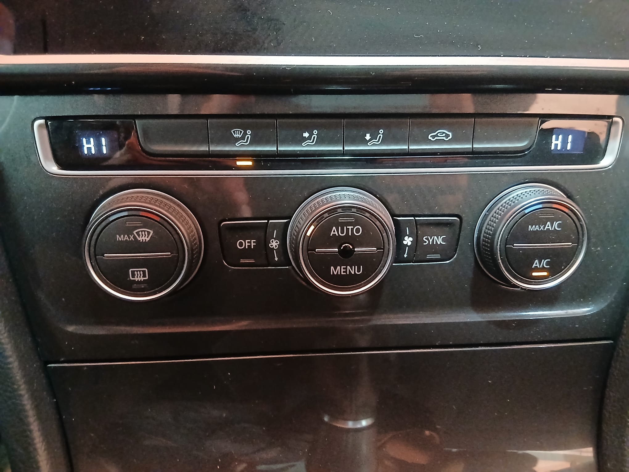 VOLKSWAGEN GOLF 1.0 GASOLINA 115 CV
