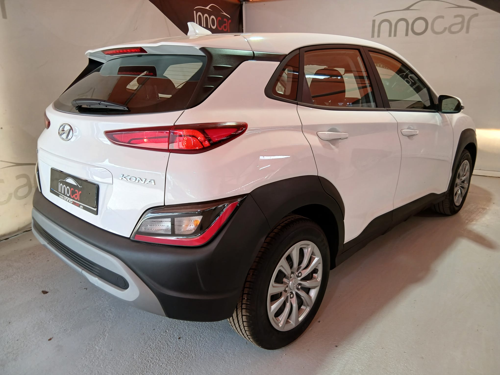 HYUNDAI KONA 19000 Km