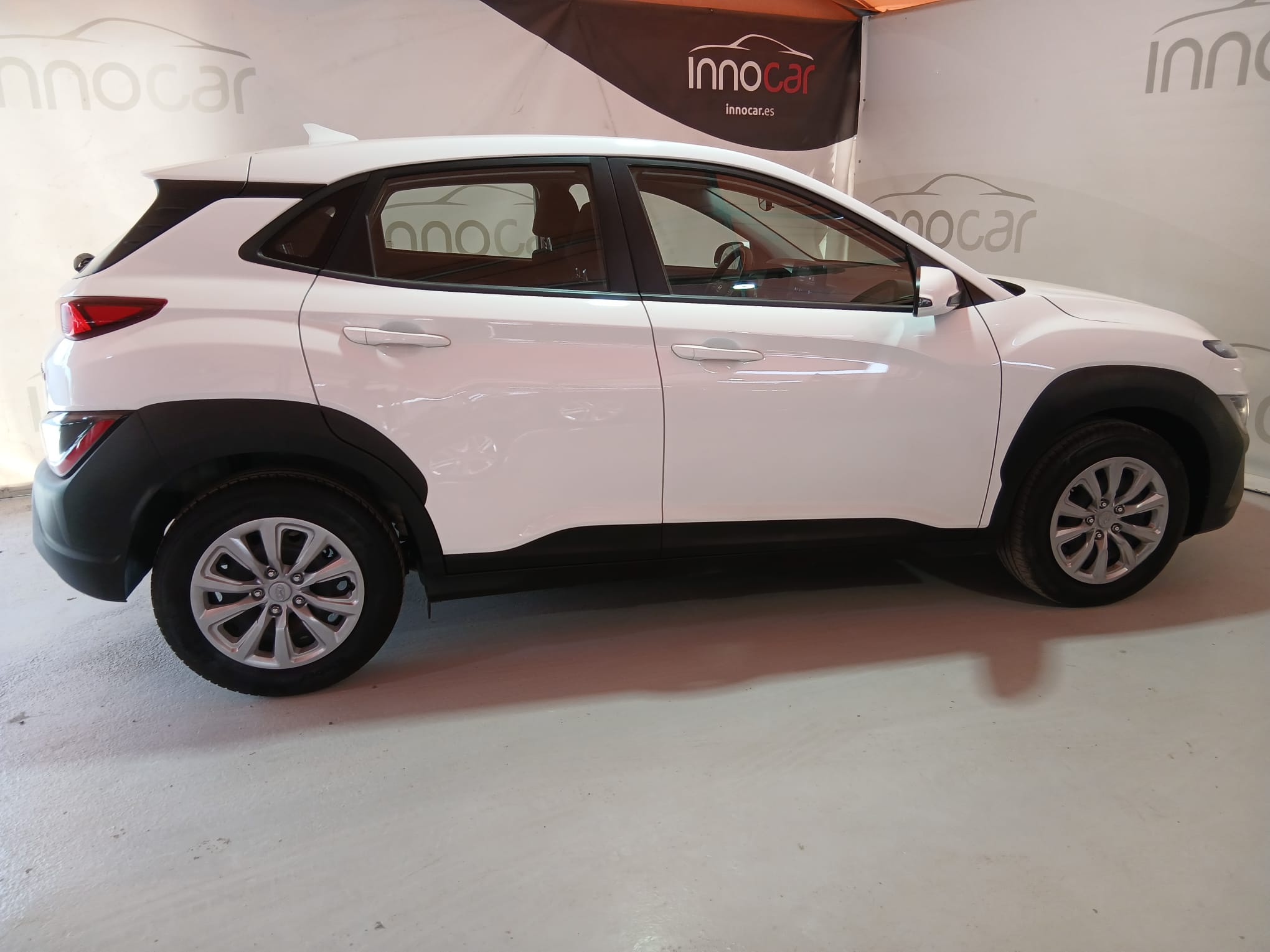 HYUNDAI KONA 19000 Km
